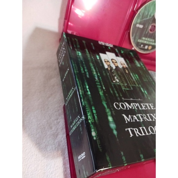 The Complete Matrix Trilogy 3 DVDS (HD-DVD, 3-Disc Set) - Picture 9 of 12